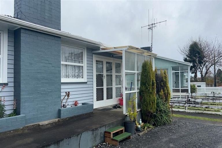 Photo of property in 11 Konini Street, Levin, 5510