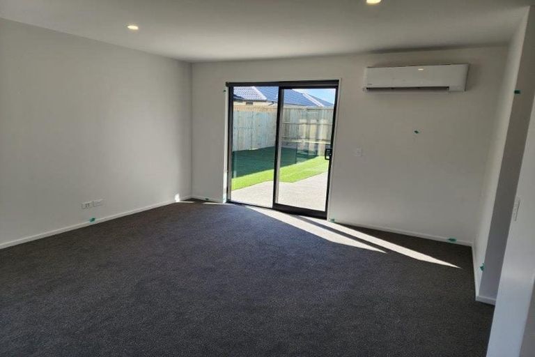 Photo of property in 6 Ned Place, Halswell, Christchurch, 8025