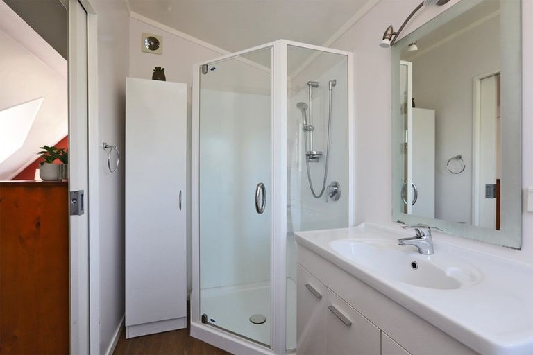 Photo of property in 14 Gilmour Place, Taradale, Napier, 4112