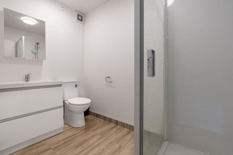 Photo of property in Amuri Park Apartments, 18/280 Bealey Avenue, Christchurch Central, Christchurch, 8013