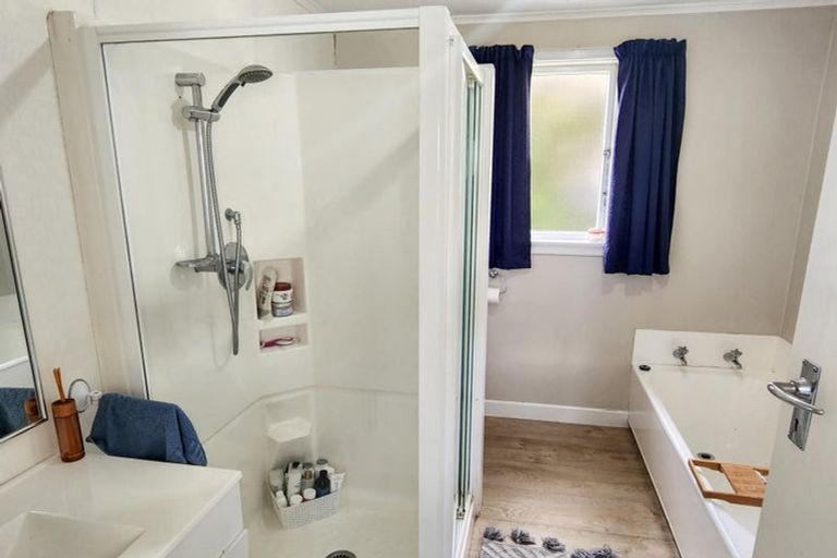 Photo of property in 66 Avondale Road, Taradale, Napier, 4112