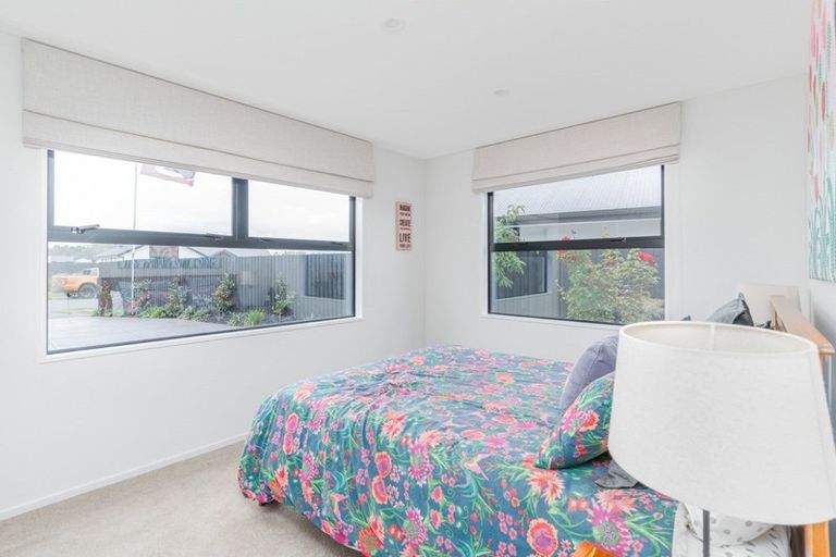 Photo of property in 62 Cameo Grove, Marshland, Christchurch, 8083