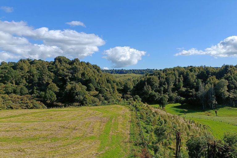 Photo of property in 956f Whakamarama Road, Whakamarama, 3179