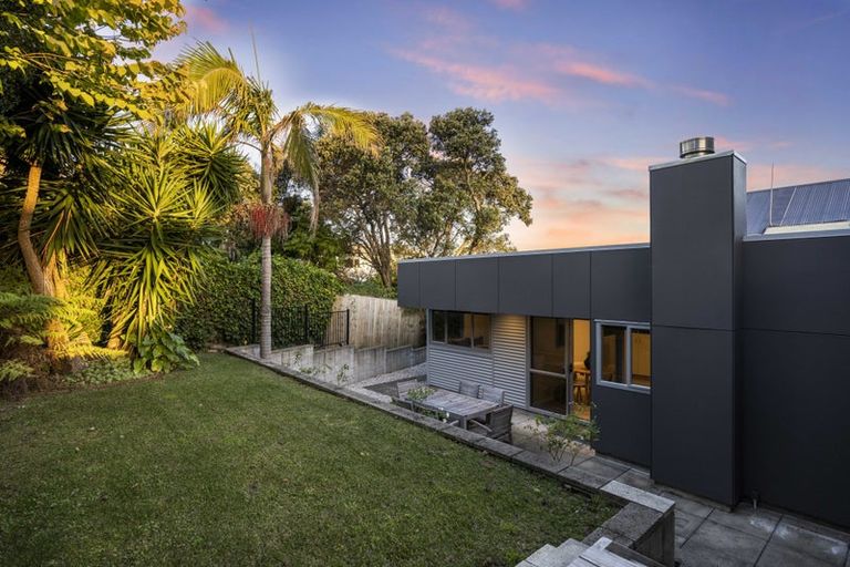 Photo of property in 15 Gulf View Road, Murrays Bay, Auckland, 0630