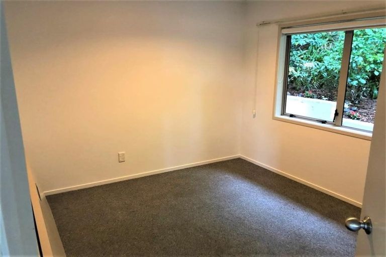 Photo of property in 1/3 Pohutukawa Avenue, Shelly Park, Auckland, 2014