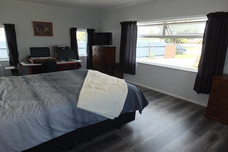 Photo of property in 29a Norbiton Road, Foxton, 4814