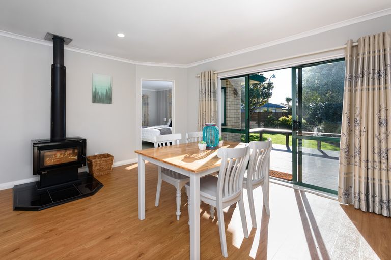 Photo of property in 5 Clydesdale Close, Papamoa Beach, Papamoa, 3118