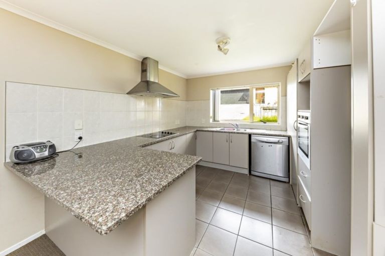 Photo of property in 13 Nectar Avenue, Glen Eden, Auckland, 0602