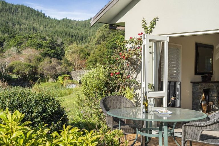 Photo of property in 18 Saint Andrews Drive, Pauanui, Hikuai, 3579