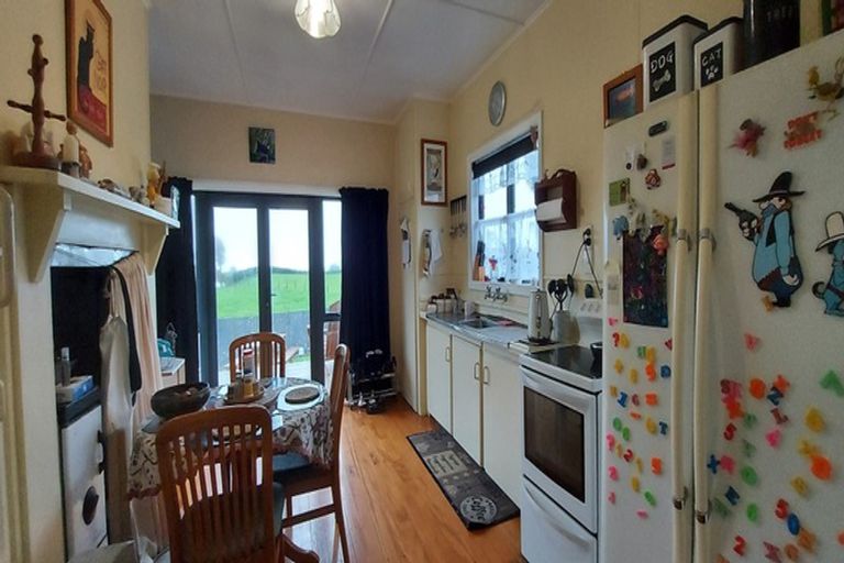 Photo of property in 19 Kent Terrace, Midhirst, Stratford, 4394