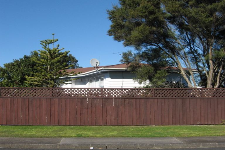 Photo of property in 97 Cargill Street, Papakura, 2110