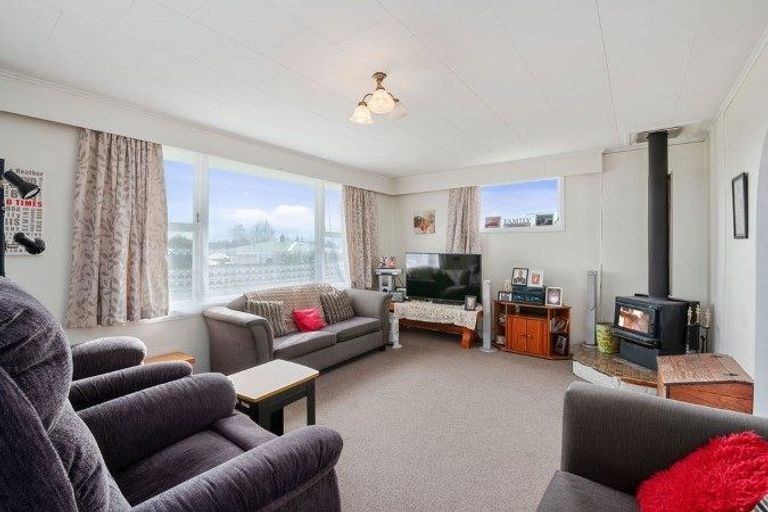 Photo of property in 1 Moa Place, Tokoroa, 3420