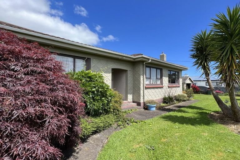 Photo of property in 51 Seymour Street, Waitara, 4320