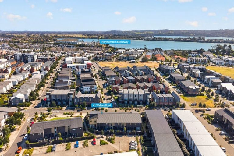 Photo of property in 41 Wallace Road, Hobsonville, Auckland, 0616