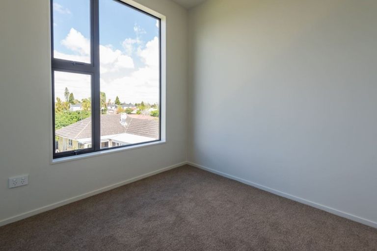 Photo of property in 11 Marumaru Lane, Manurewa, Auckland, 2102