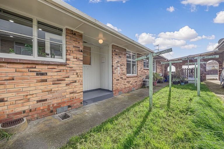 Photo of property in 5/2 Browns Road, Manurewa, Auckland, 2102