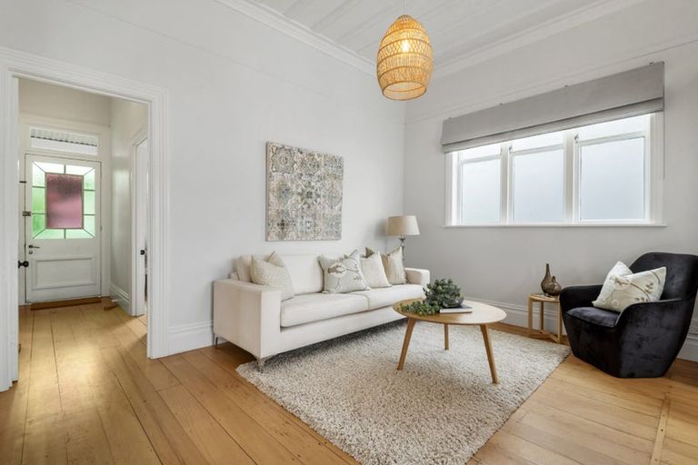 Photo of property in 26 Anne Street, Devonport, Auckland, 0624