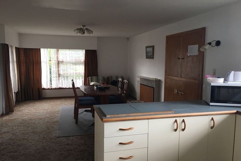 Photo of property in 27 Maidstone Road, Ilam, Christchurch, 8041