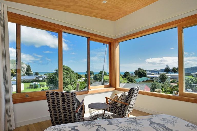 Photo of property in 18 Kahawai Street, Mahia, 4198
