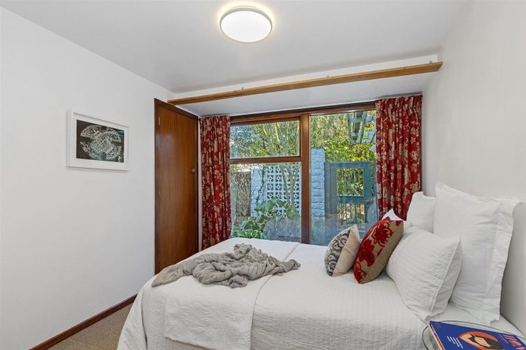 Photo of property in 18 Guinness Crescent, Ilam, Christchurch, 8041