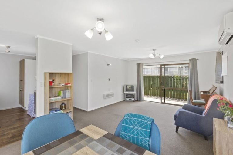 Photo of property in 118a Waiwhetu Road, Waterloo, Lower Hutt, 5011