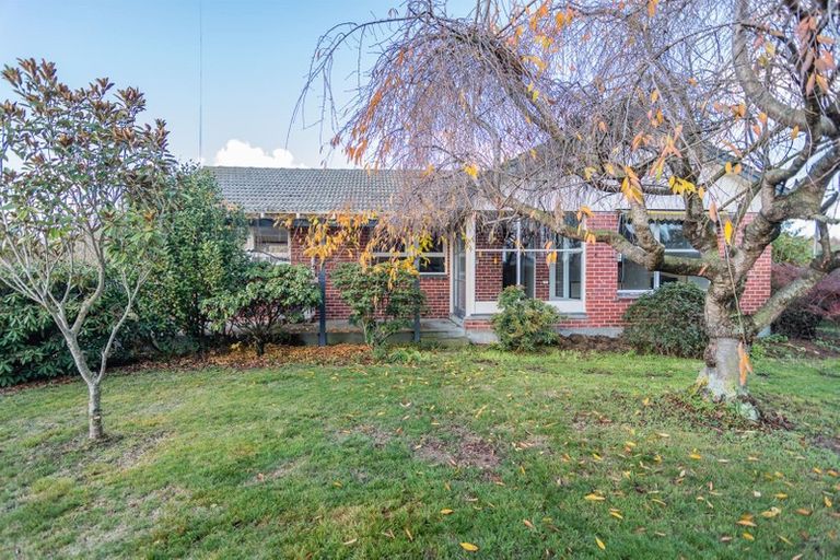 Photo of property in 2 North Street, Winchester, 7985