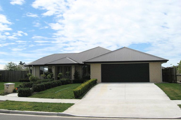Photo of property in 52 Allison Crescent, Kaiapoi, 7630