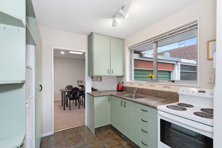 Photo of property in 1/58 Epsom Road, Sockburn, Christchurch, 8042