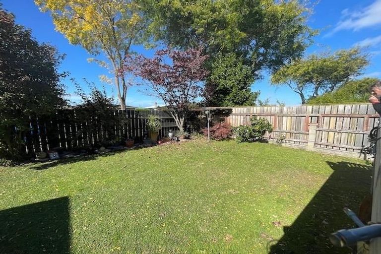 Photo of property in 2 Yarmouth Road, Flaxmere, Hastings, 4120