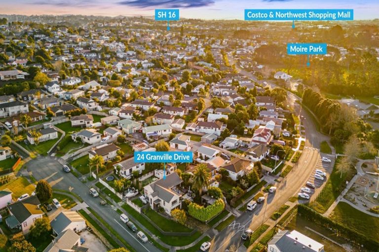 Photo of property in 24 Granville Drive, Massey, Auckland, 0614