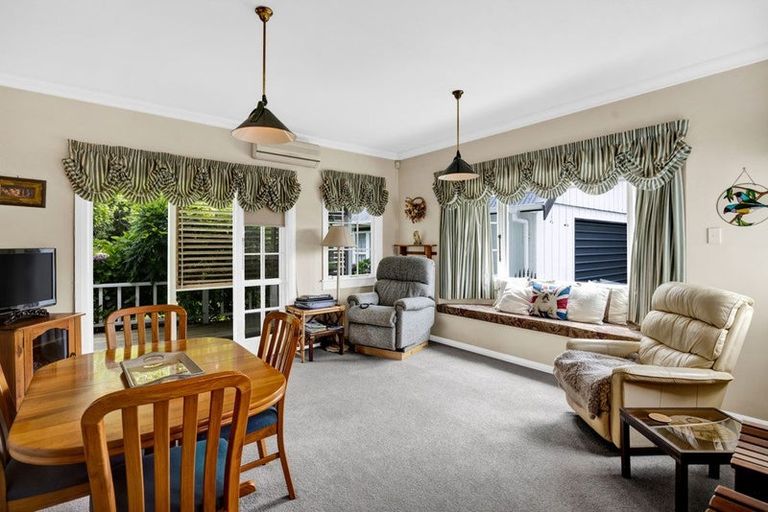 Photo of property in 170a Brooklands Road, Vogeltown, New Plymouth, 4310