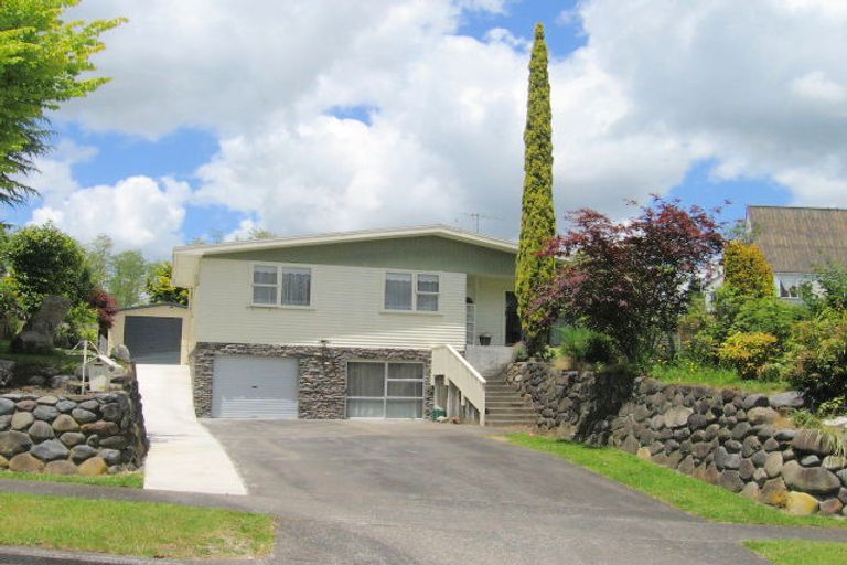Photo of property in 21 Puketapu Crescent, Taumarunui, 3920