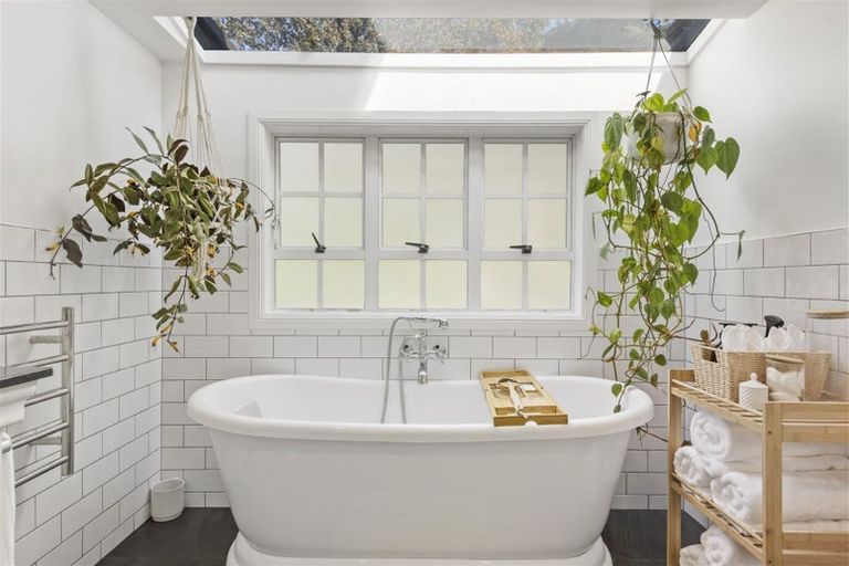 Photo of property in 7 Crown Lane, Remuera, Auckland, 1050