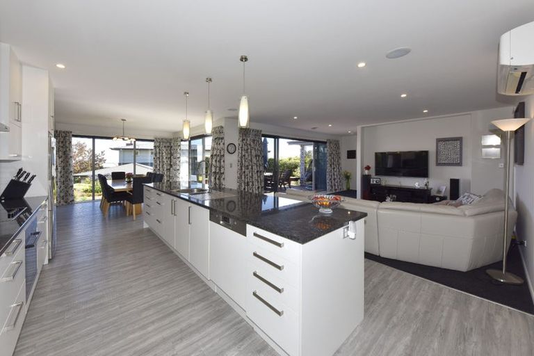 Photo of property in 9 Kenmure Drive, Huntsbury, Christchurch, 8022