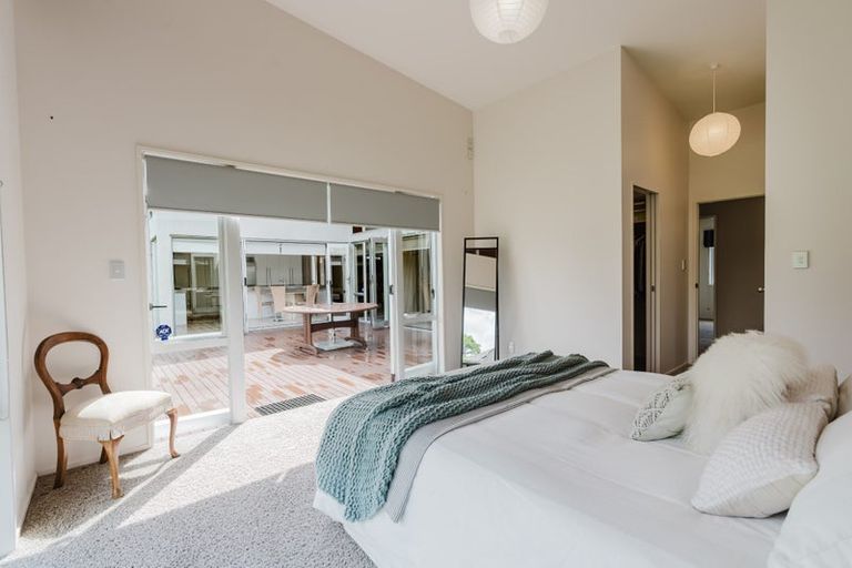 Photo of property in 92 Saint James Drive, Huntington, Hamilton, 3210