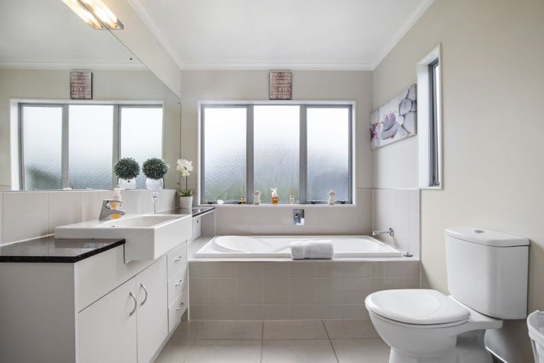 Photo of property in 7 Goble Road, Clarks Beach, Pukekohe, 2679