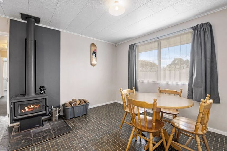 Photo of property in 37 Barnard Road, Fairy Springs, Rotorua, 3015