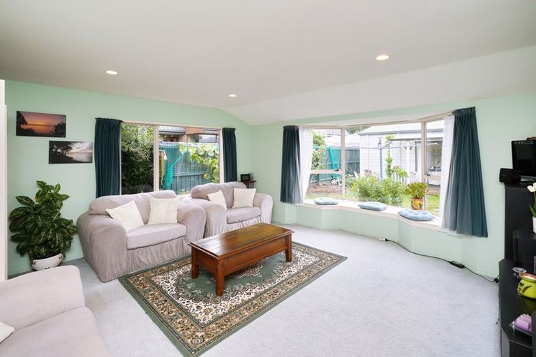 Photo of property in 25b Main South Road, Sockburn, Christchurch, 8042
