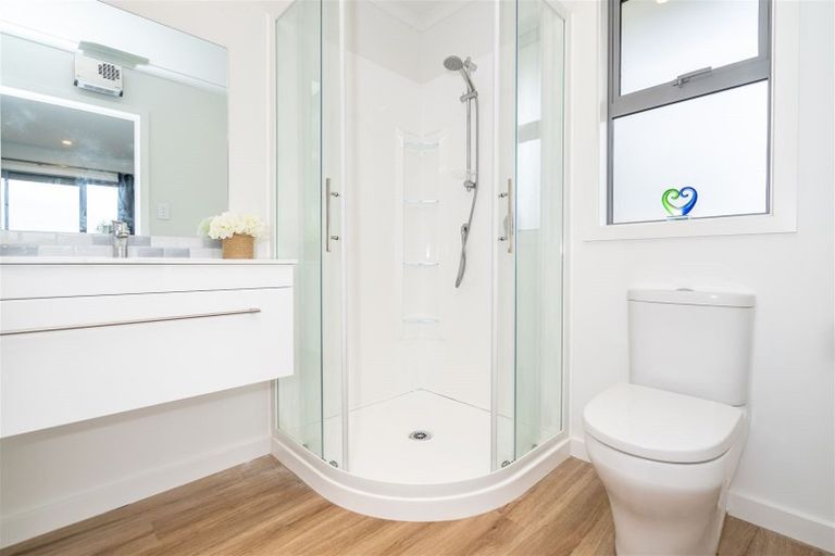 Photo of property in 6 Nore Street, Waihola, Milton, 9073