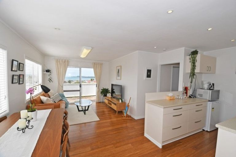 Photo of property in 11 Matangi Terrace, Snells Beach, 0920