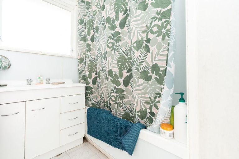 Photo of property in 48 Mears Road, St Andrews, Hamilton, 3200