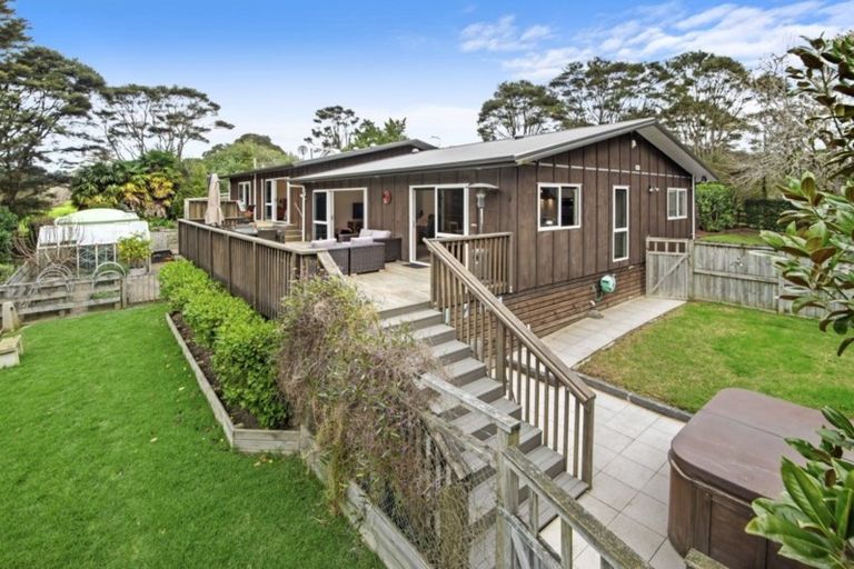 Photo of property in 216 Ness Valley Road, Ness Valley, Papakura, 2585