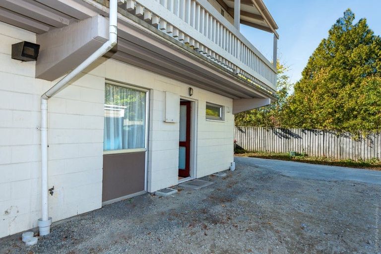 Photo of property in 1/273 Riccarton Road, Upper Riccarton, Christchurch, 8041