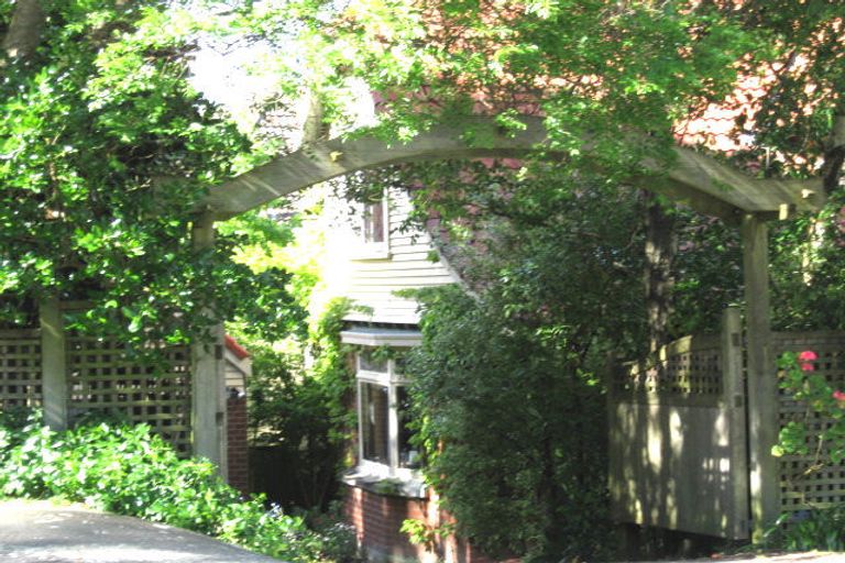 Photo of property in 69 Falkirk Avenue, Seatoun, Wellington, 6022