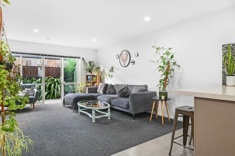 Photo of property in 4/59 Olliviers Road, Phillipstown, Christchurch, 8011