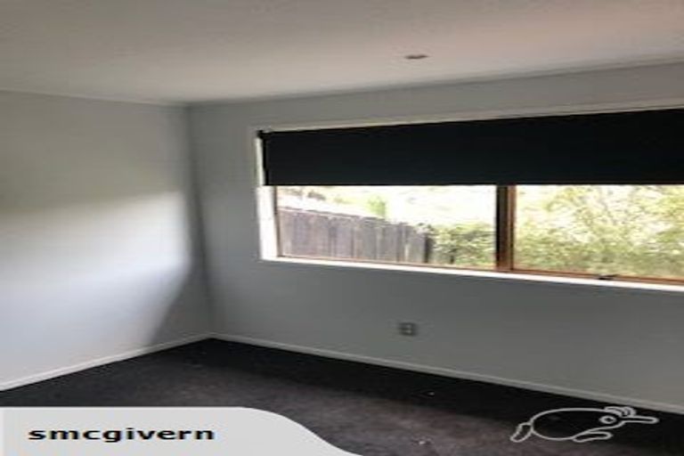 Photo of property in 32 Pisces Road, Glen Eden, Auckland, 0602