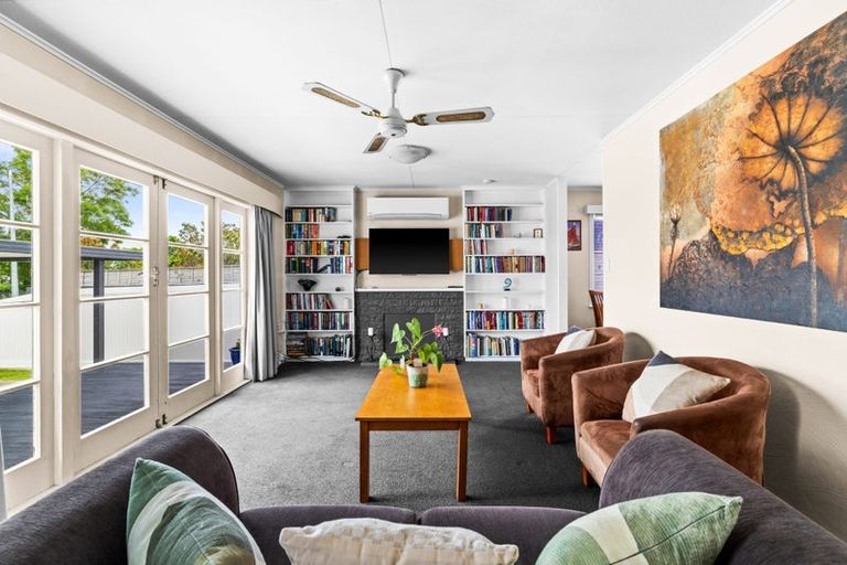 Photo of property in 73 Middle Road, Havelock North, 4130