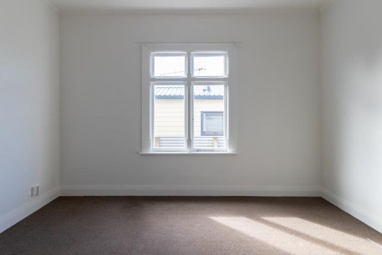 Photo of property in 34 Centre Street, Strathern, Invercargill, 9812