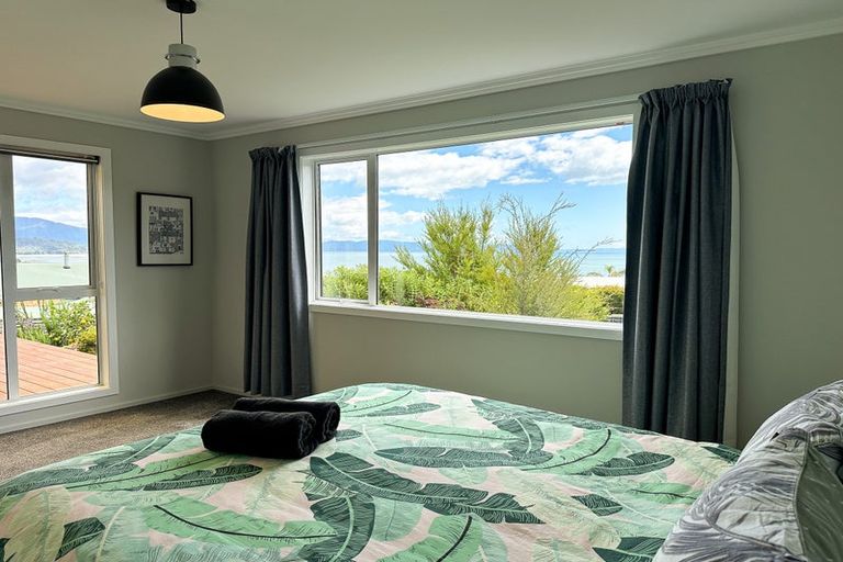 Photo of property in 28 Bay Vista Drive, Pohara, Takaka, 7183