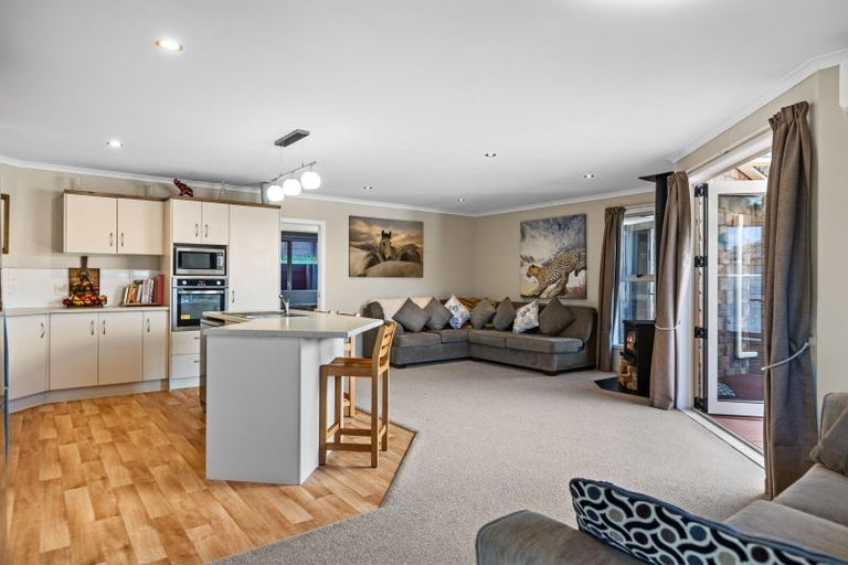 Photo of property in 73 Orion Drive, Welcome Bay, Tauranga, 3112